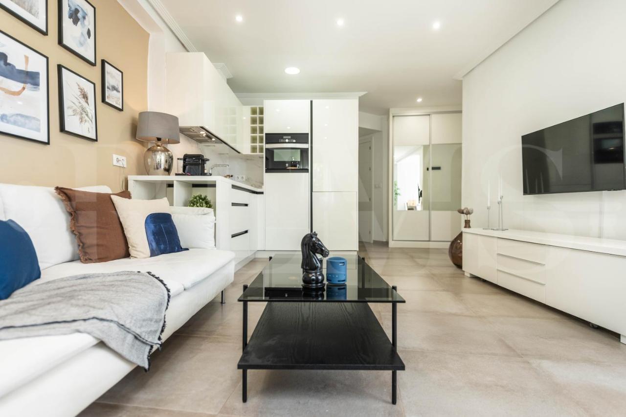 Serene & Spacious Apartment - Center By Rems Málaga Extérieur photo